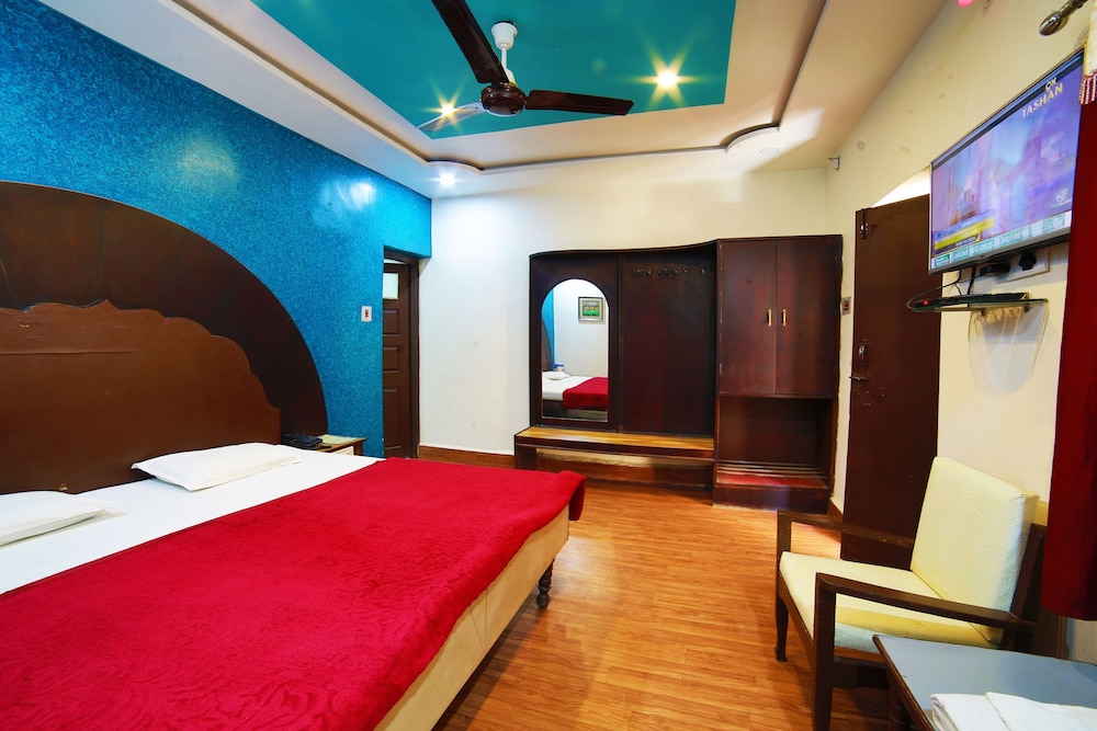 Hotel Mamta Palace 13/25