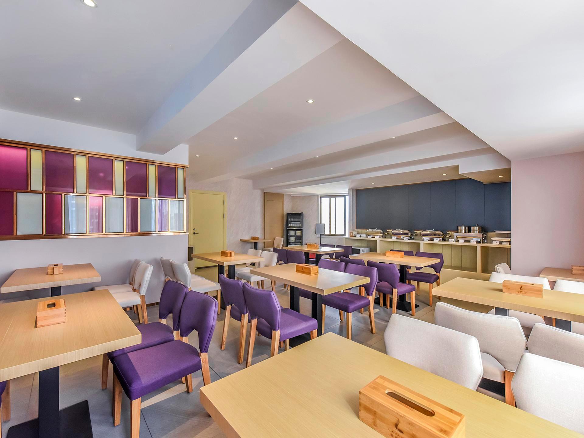 Lavande Hotel (Chongqing Nanping Pedestrian Street, Gongmao Metro Station) 44/53