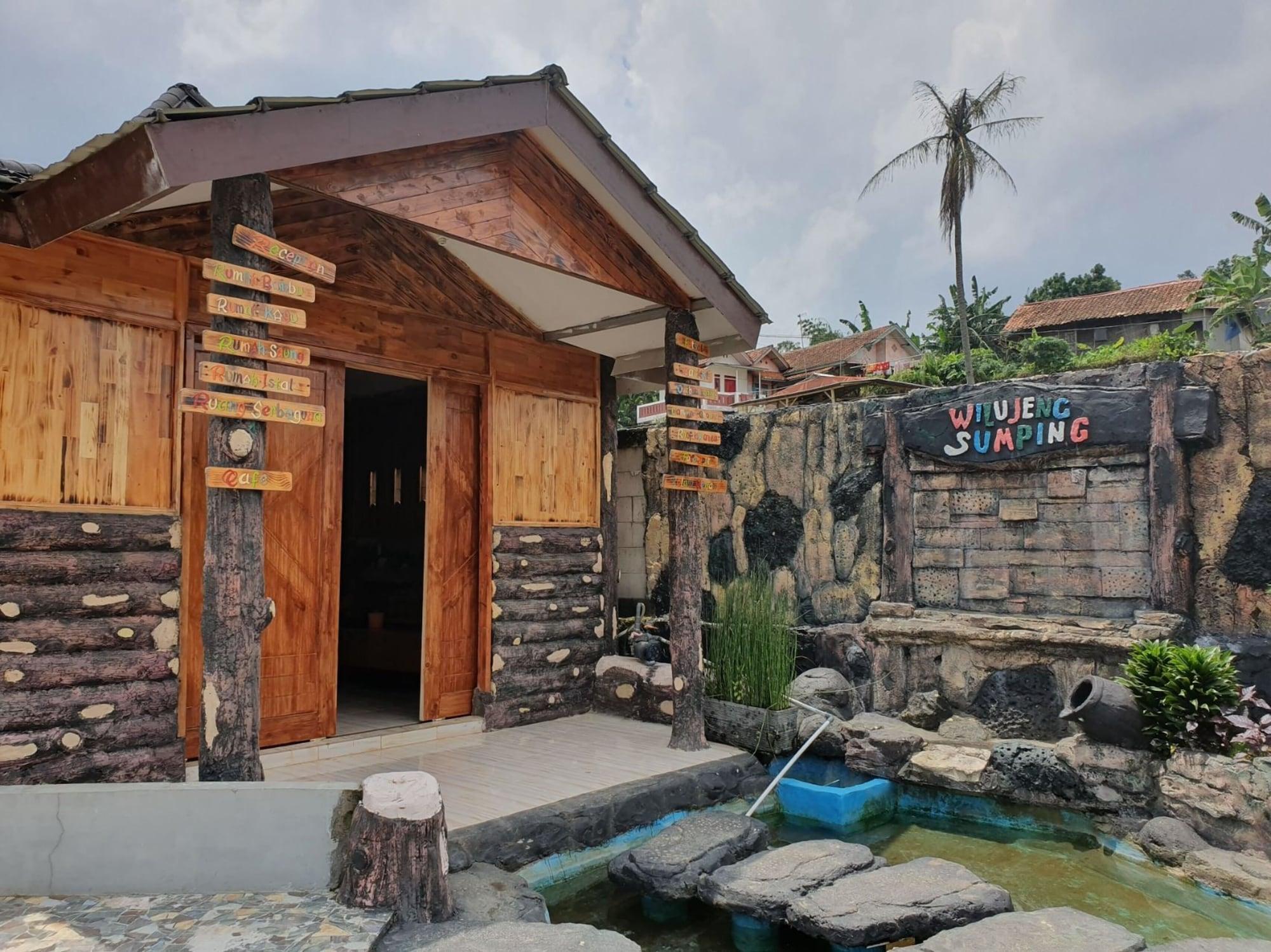 Kampung Istal by ZUZU 5/31