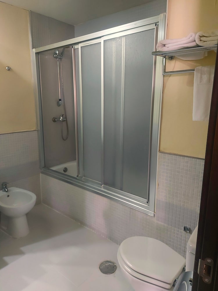 Hotel Puerta de Ocana 29/32