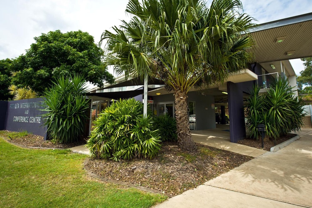 Rocklea International Motel 3/26