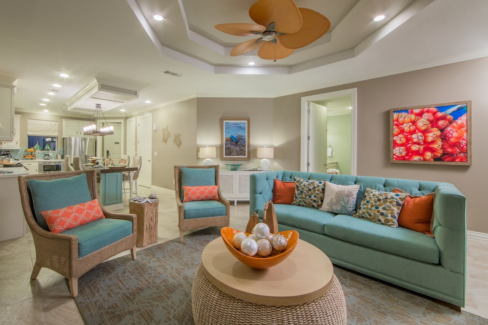 Holiday Inn Club Vacations Galveston - Seaside Resort 37/74