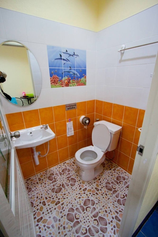 Baan Rommai Sattahip 33/44