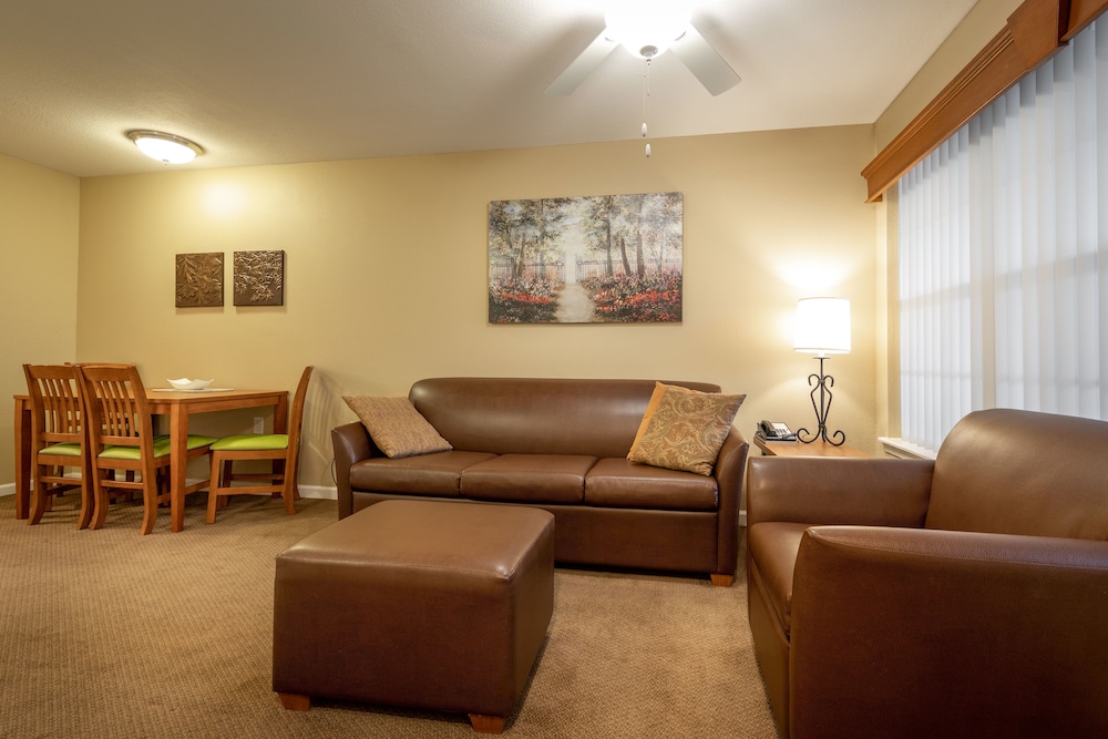 Capital Resorts Carriage Place 51/77