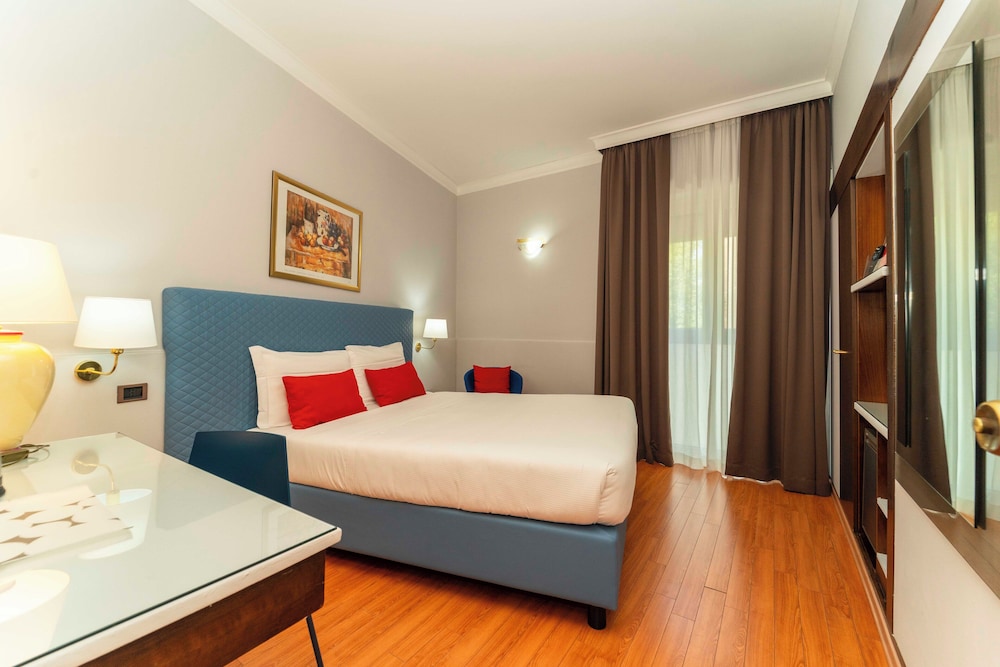 CLASSIC, SINGLE, DOUBLE BED