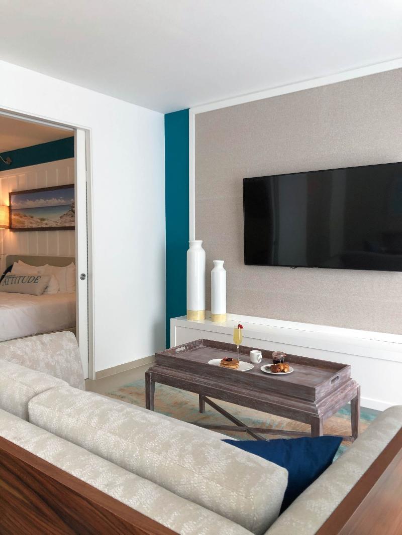 Chill Out, Paradise, Suite