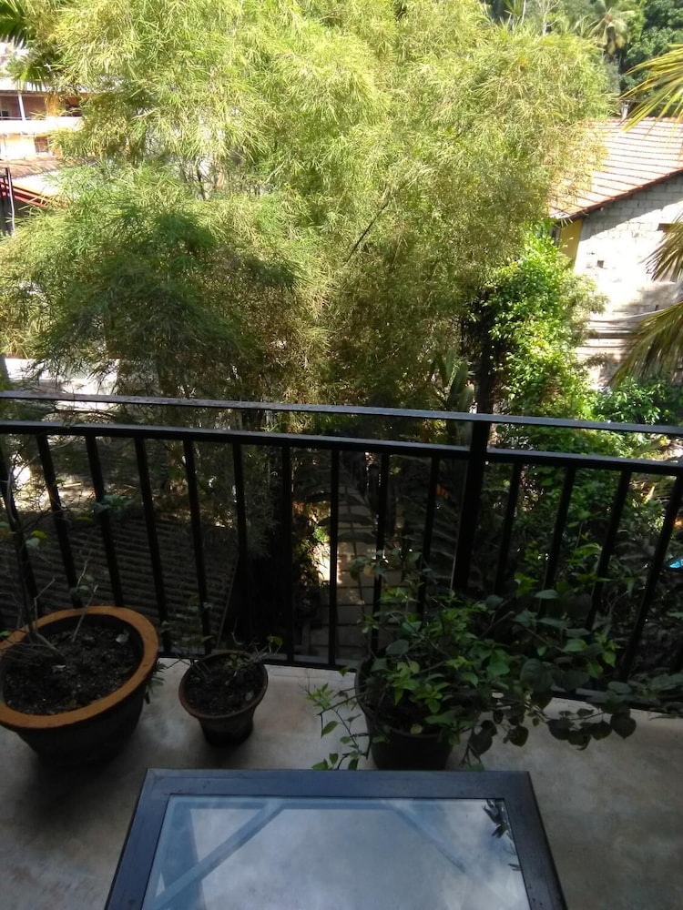 Srimalis Residence 23/32