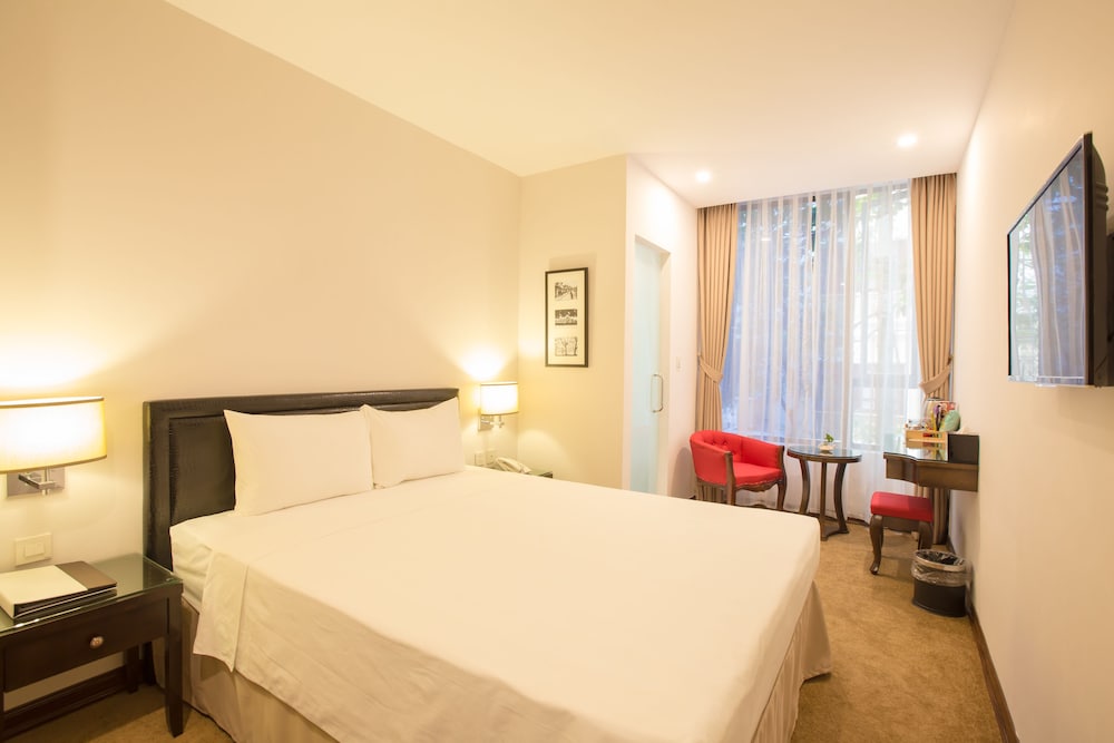 SUPERIOR, DOUBLE BED