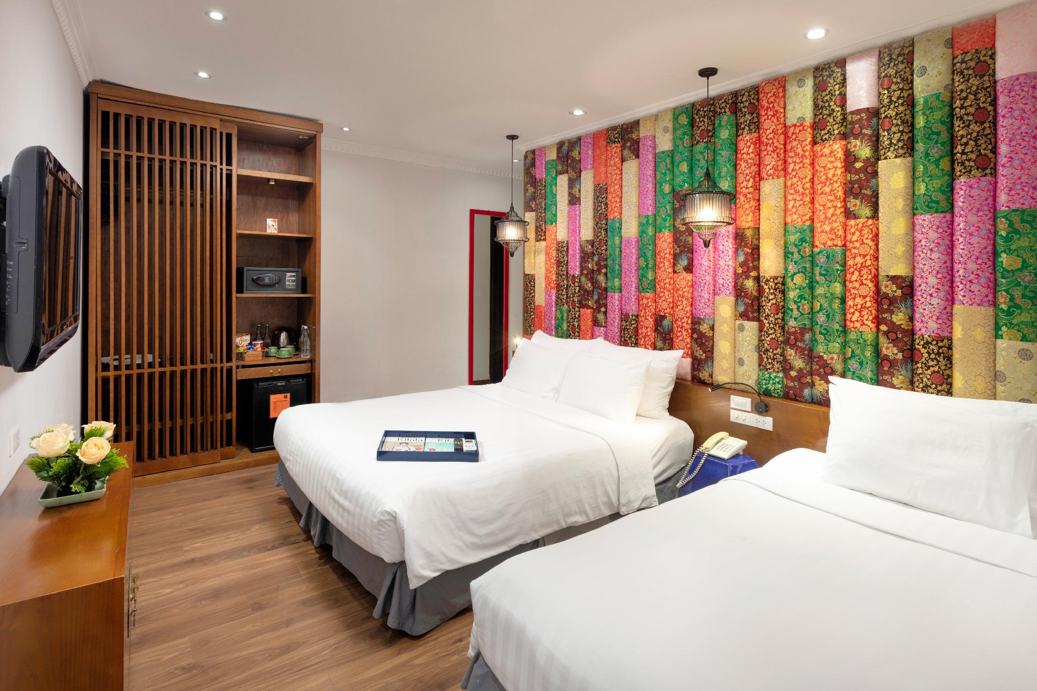 Executive, Triple, 1 Double and 1 Single Bed