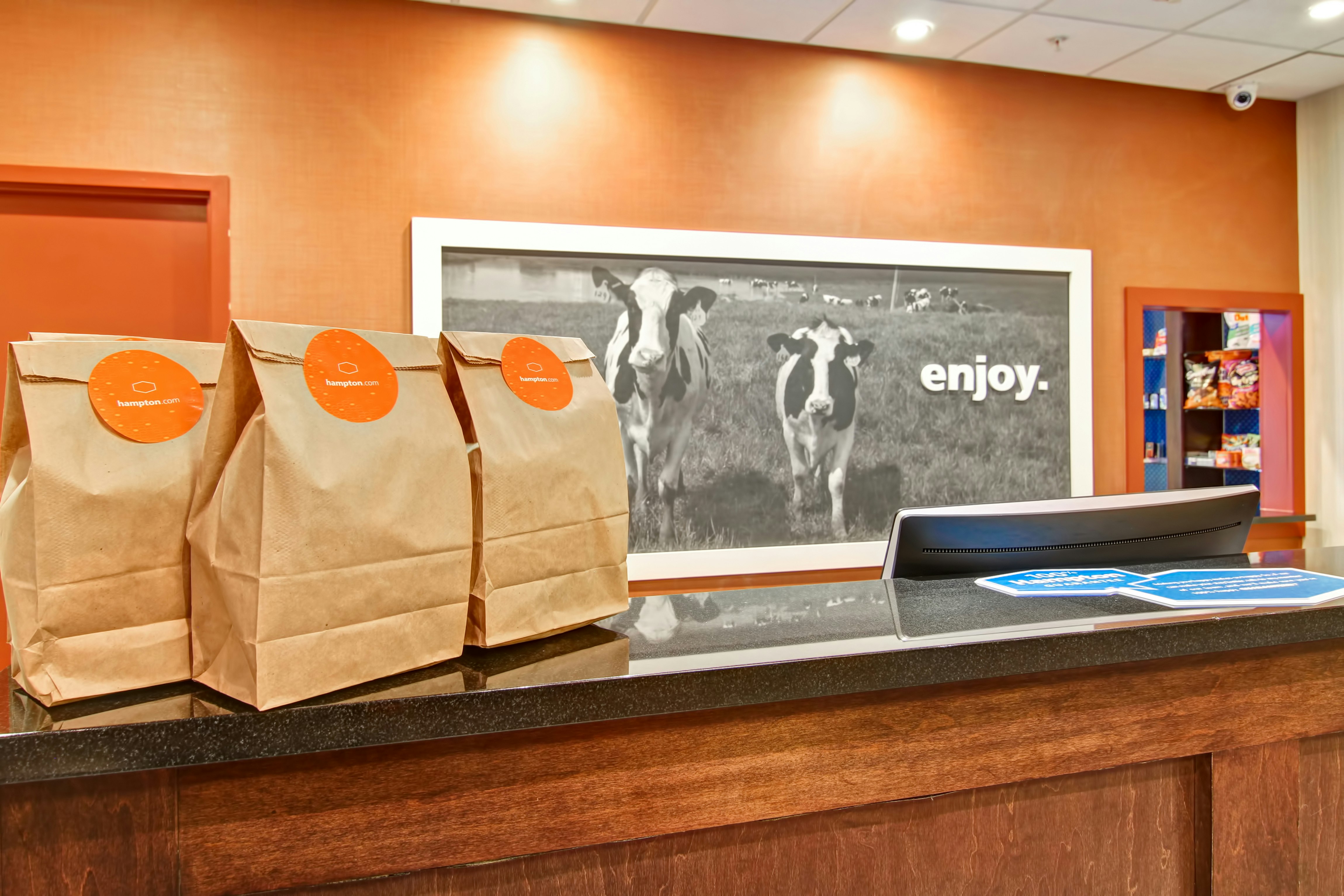Hampton Inn Suites By Hilton Red Deer 9/38
