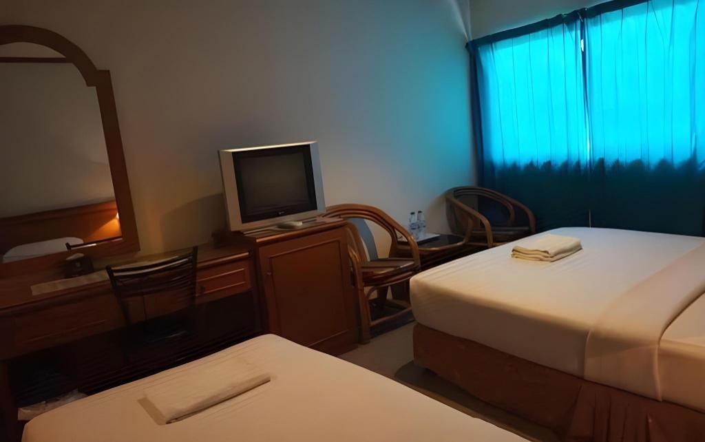 Hotel Holiday Karimun 2/7