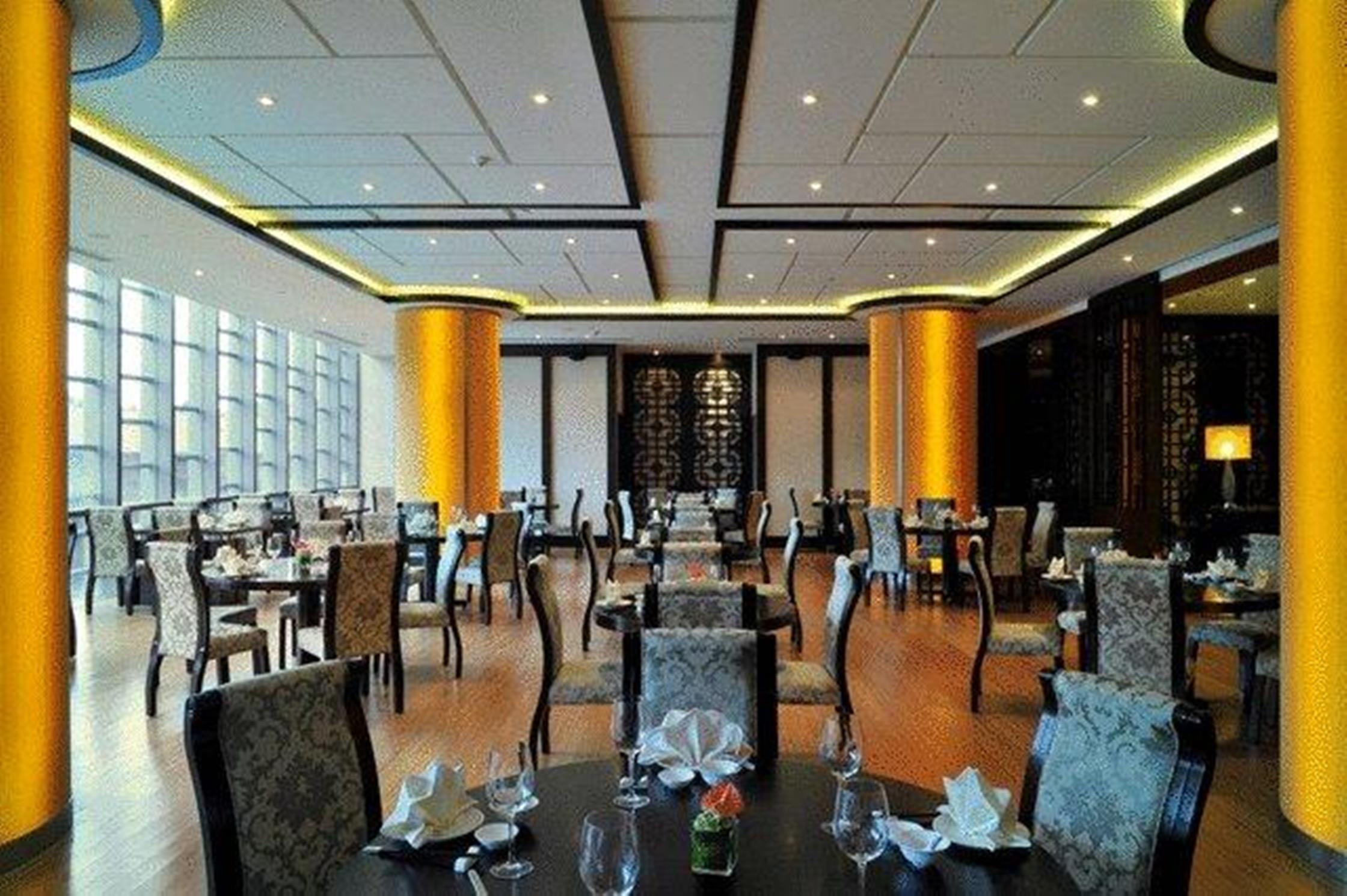 Guoman Hotel Shanghai 35/45