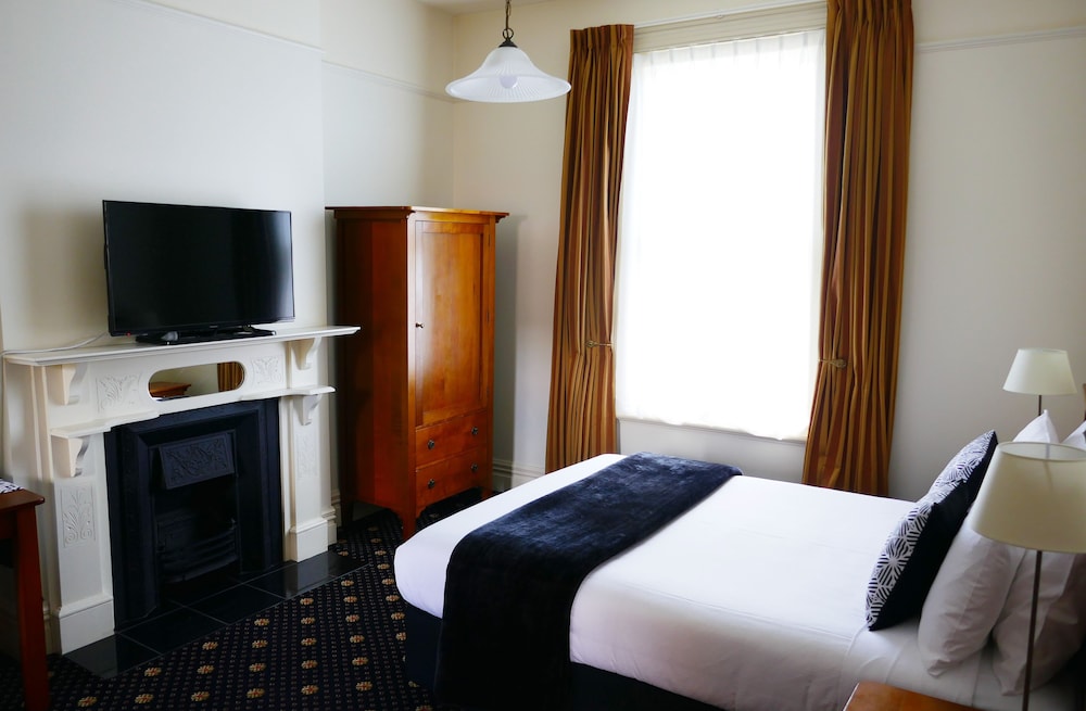 Highland House Boutique Hotel 15/35