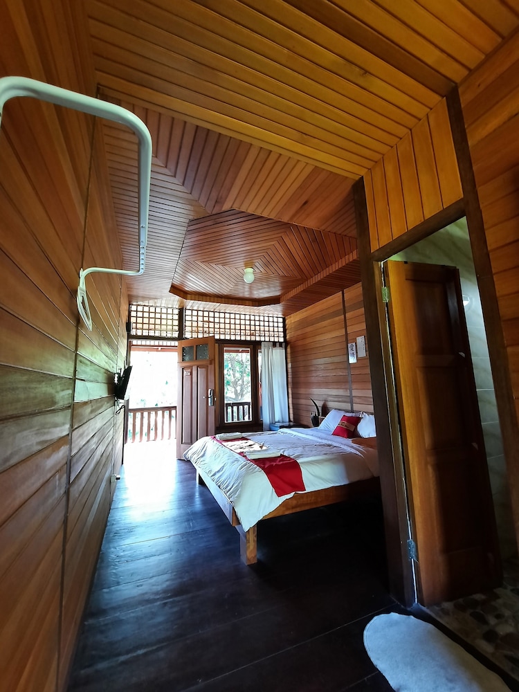 Hotel Pesona Bulan Baru Senggigi 24/46