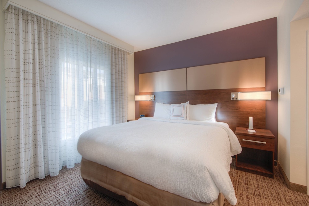 Residence Inn Charlotte Airport 10/40