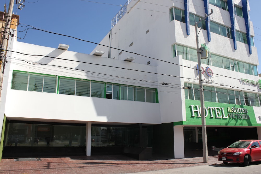 Suites Victoria Hotel 37/44