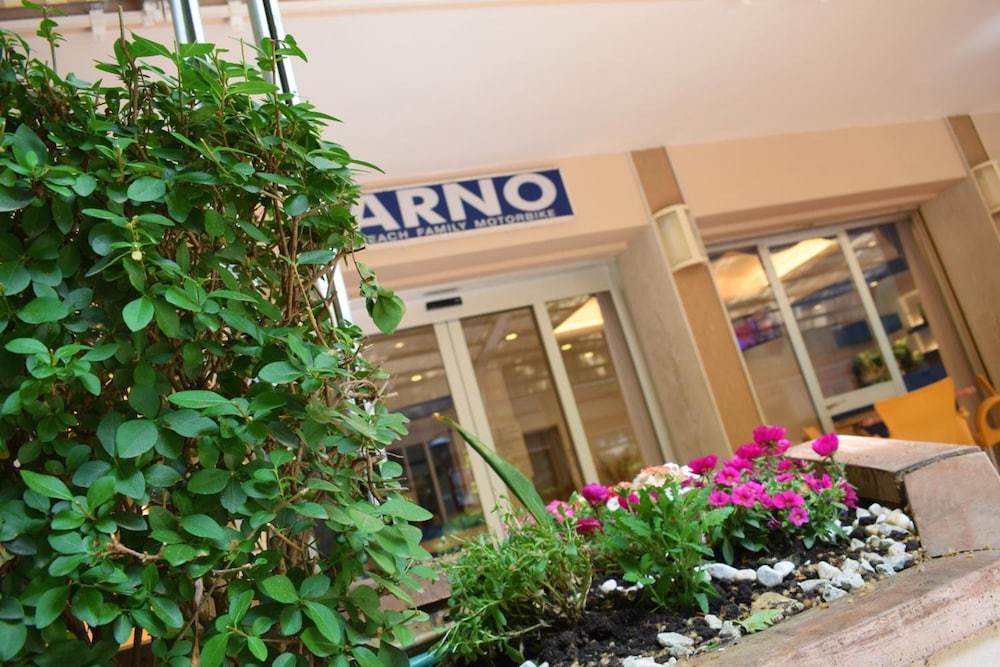 Hotel Arno 5/46