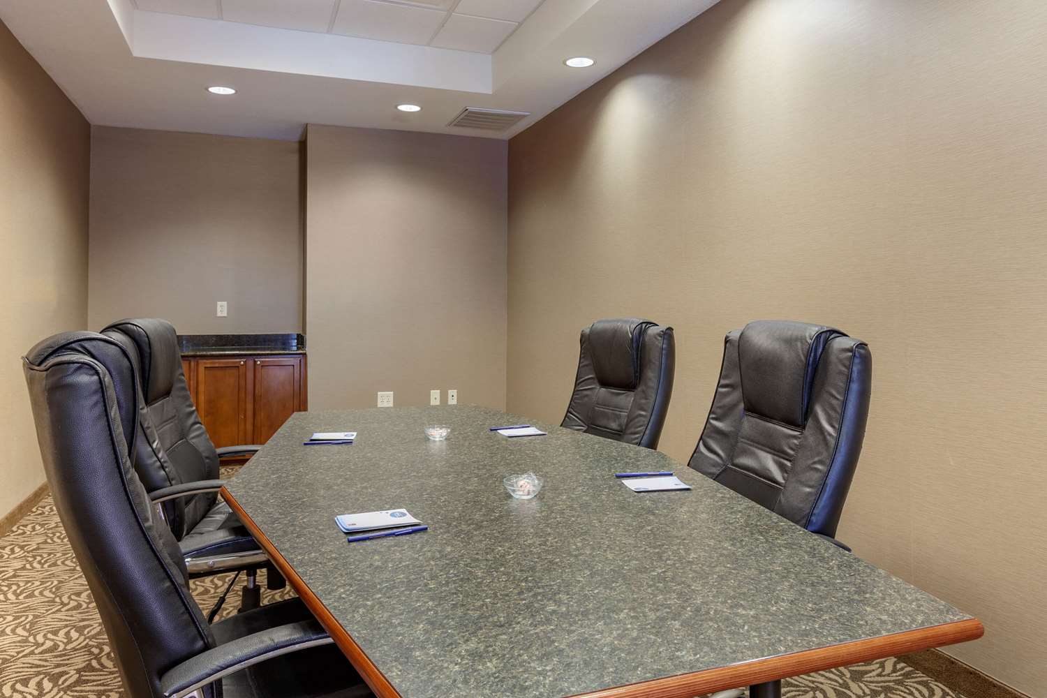 Comfort Suites Glendale State Farm Stadium Area 36/45