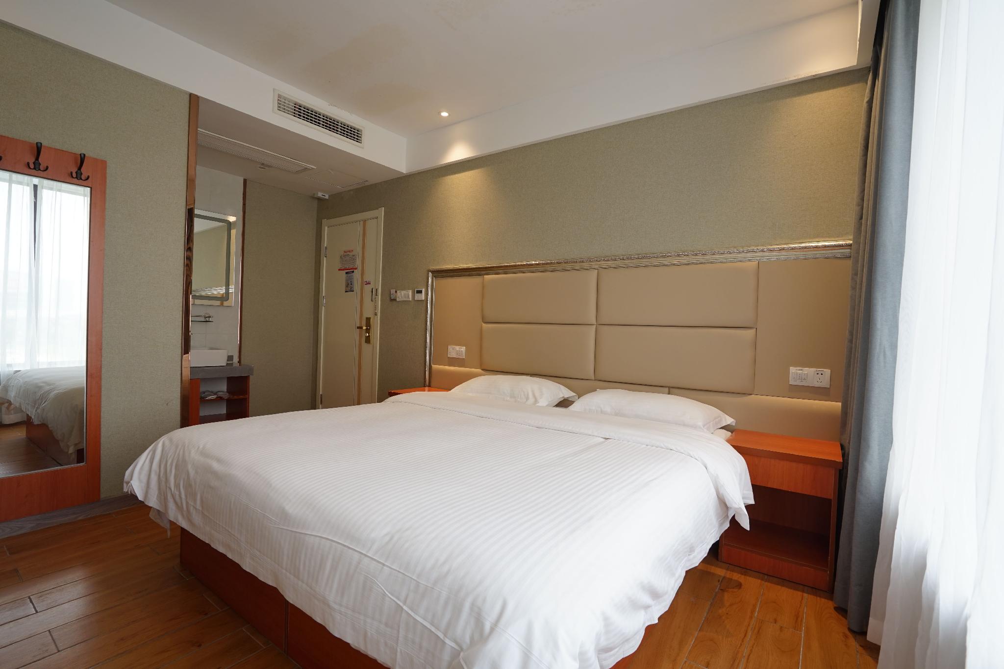BUSINESS, DOUBLE BED