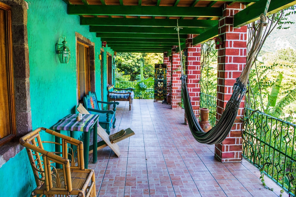 ECO HOTEL UXLABIL ATITLAN 26/49