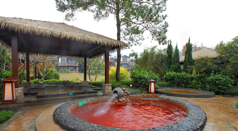 Country Garden Holiday Hot Spring Hotel 39/50