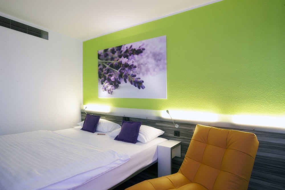 غرفة قياسية بسرير كينج، Ibis Styles Linz 2/10