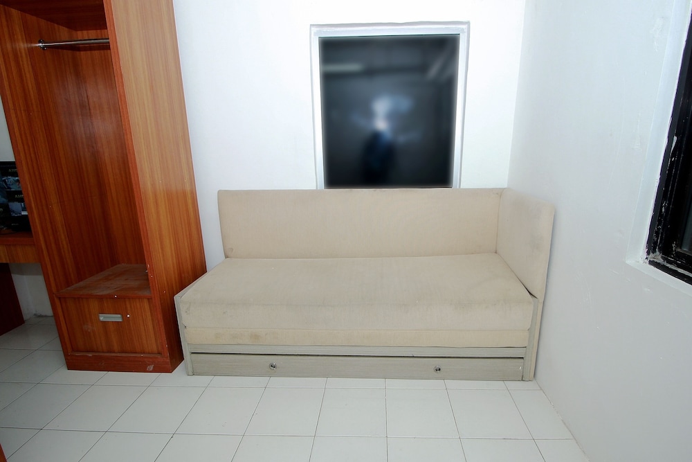 OYO 1678 Jati Exclusive Homestay 6/45
