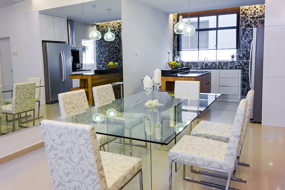 Shamrock Beach Villas 12 33/40