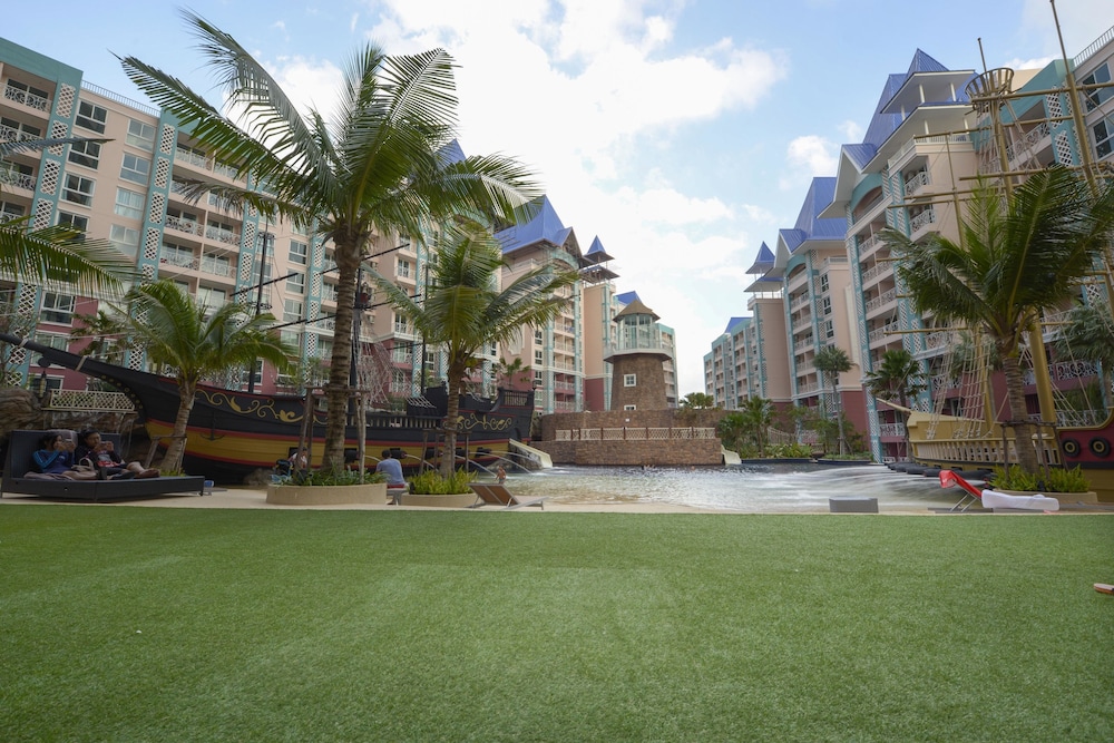 Grande Caribbean 33/50