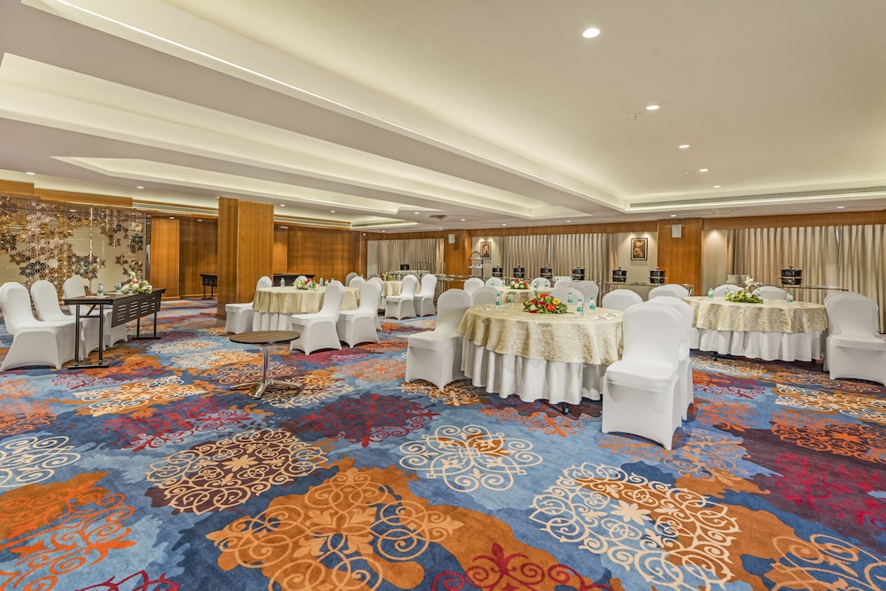 Shyama Sarovar Portico 45/64
