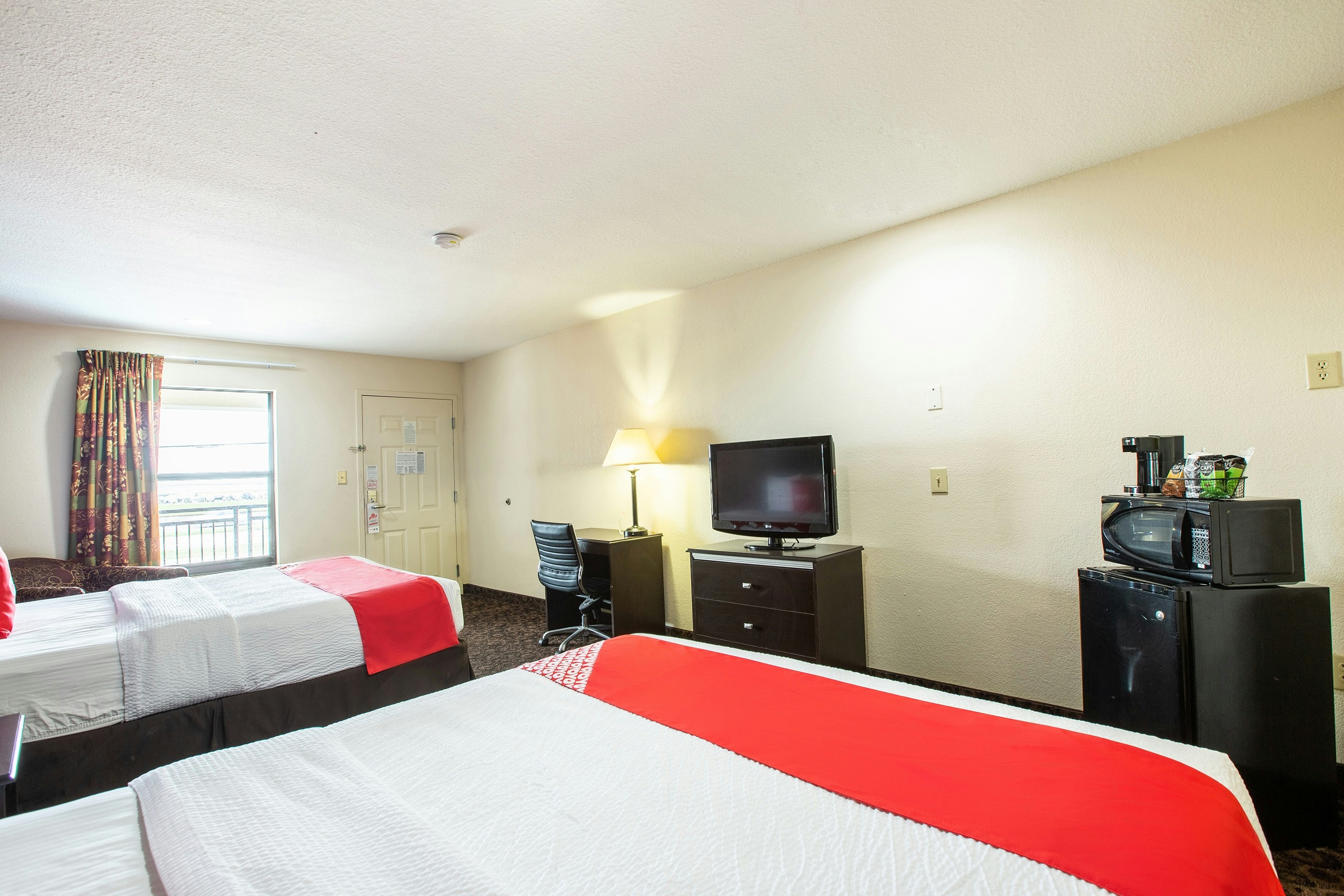 OYO Hotel LSU 33/70