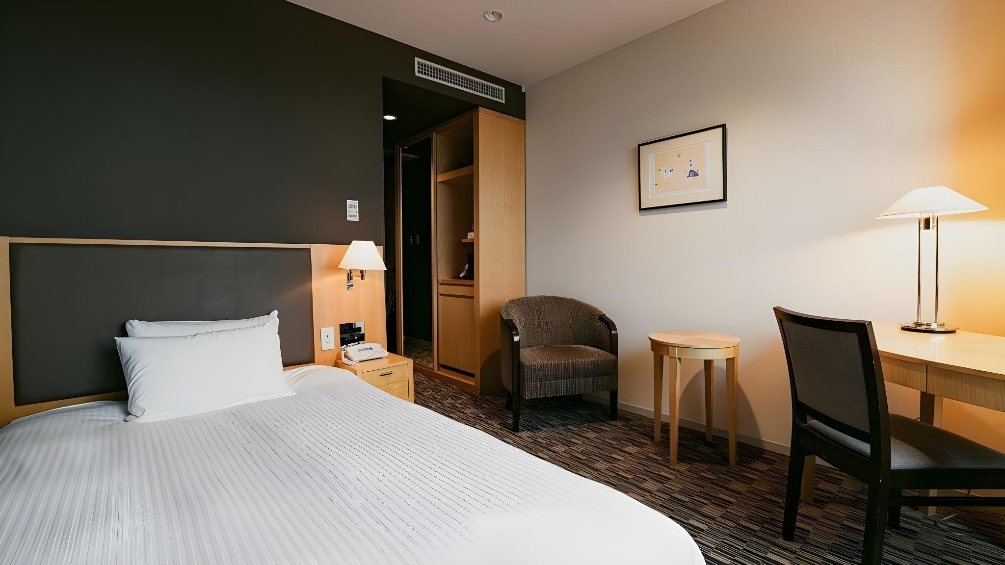 Semi Room, Standard, Single, Semi Double Bed