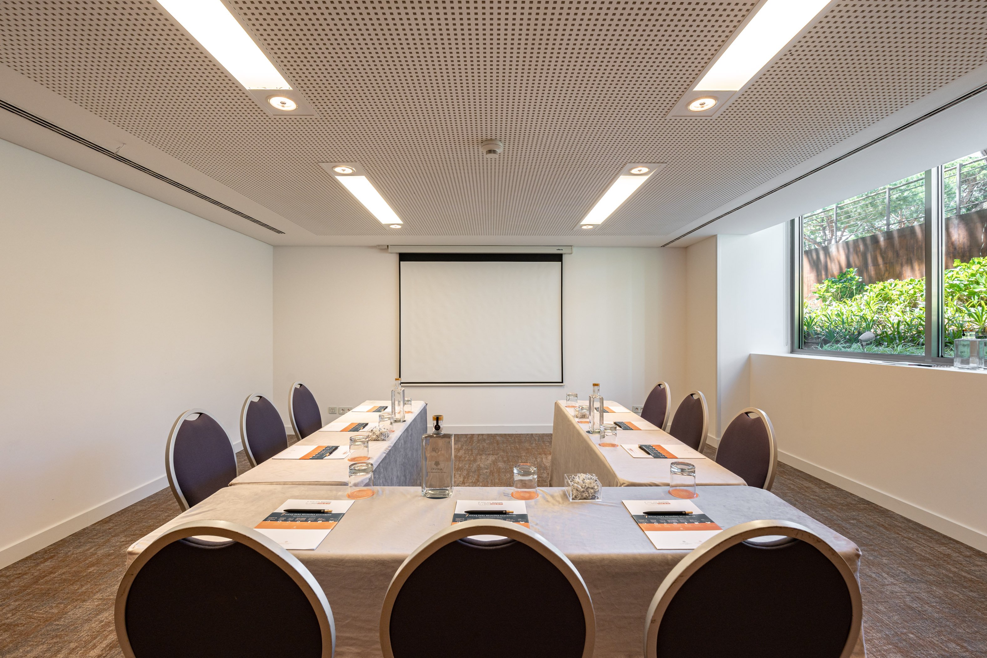 Onyria Marinha Boutique Hotel 55/65