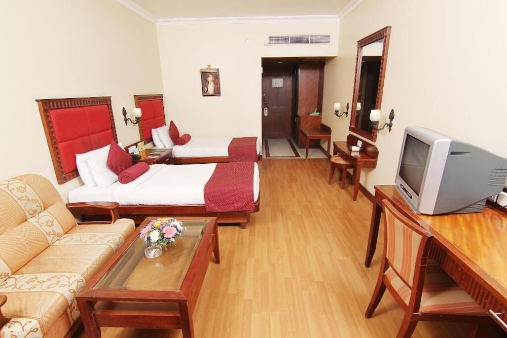 Joys Palace 20/50