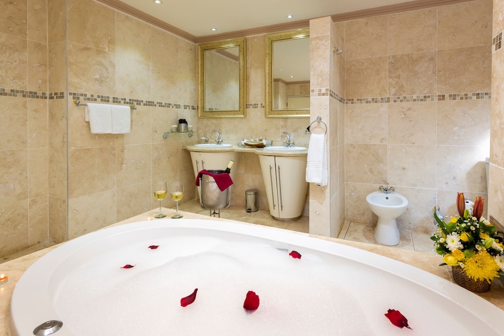 The Royal Villas Swaziland 35/36
