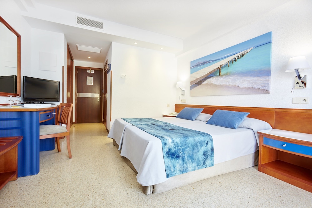 Universal Hotel Romantica 15/63
