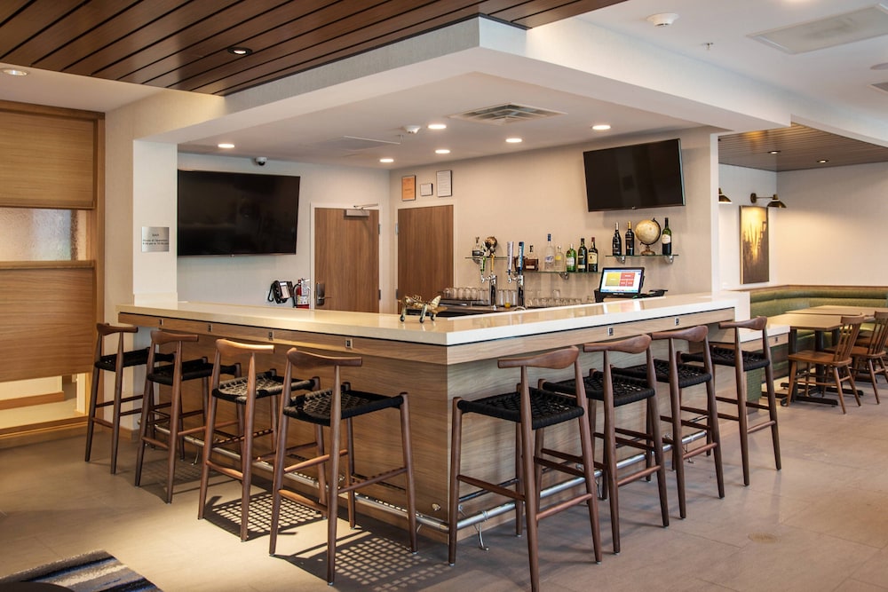 Fairfield Inn Suites Little Rock Airport 26/32