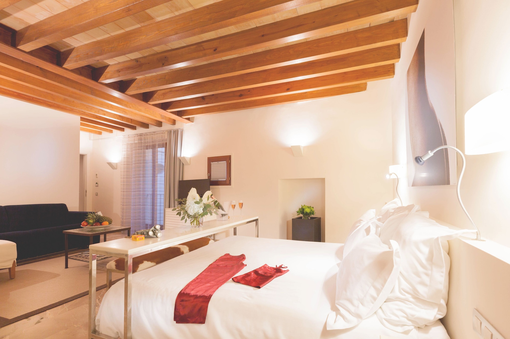 LUXURY, SUITE, CITY VIEW, TERRACE
