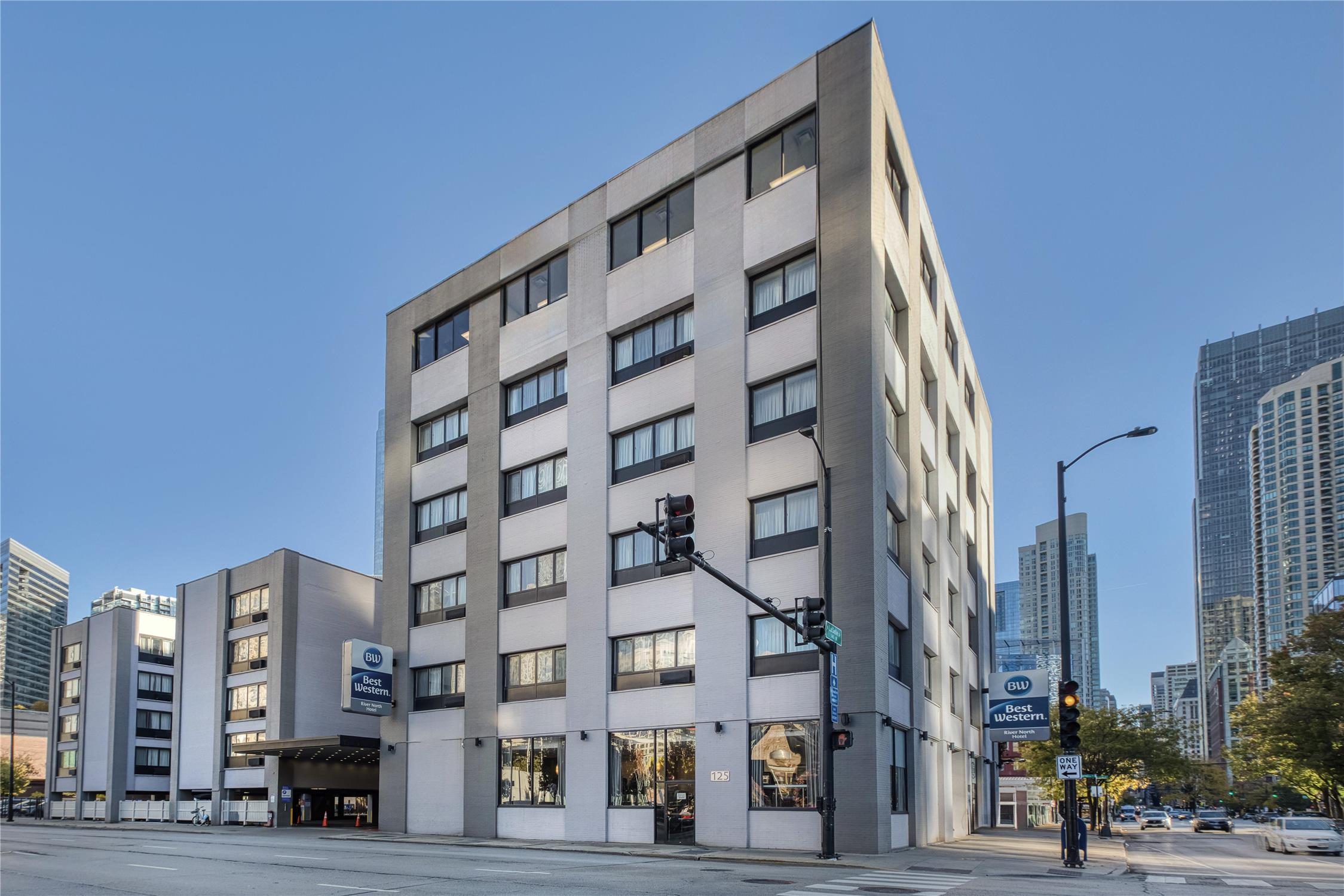 Best Western River North Hotel 3/48