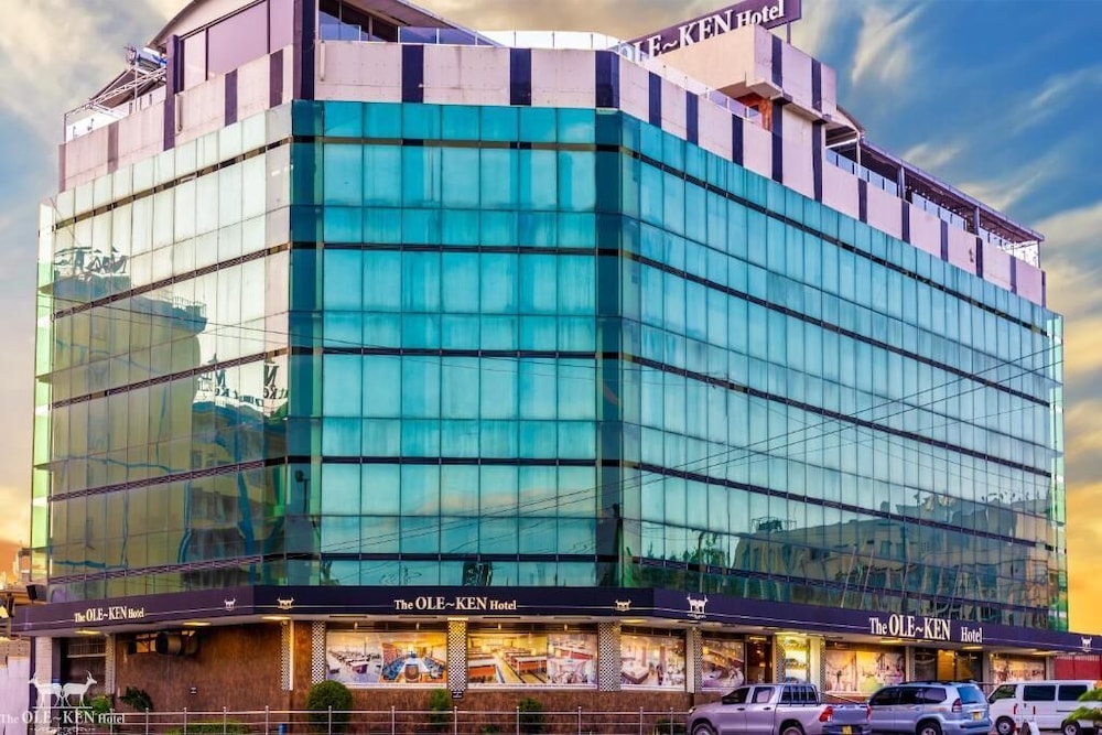 The Ole-Ken Hotel 6/50