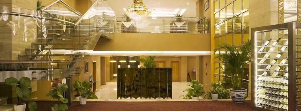 Hot Spring Hotel 1/28