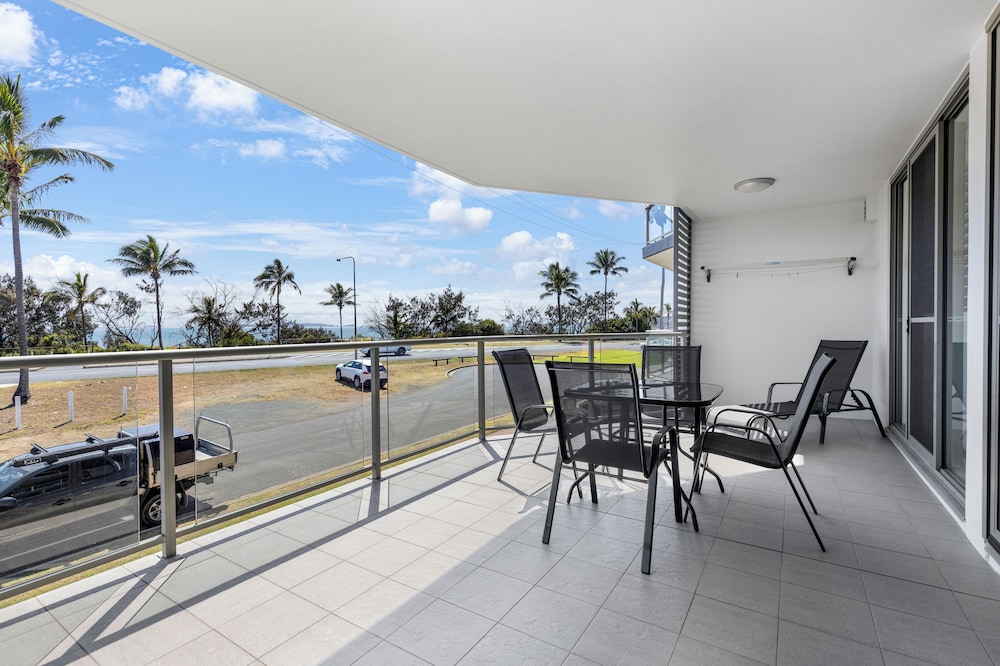 Beaches On Lammermoor Apartments 24/61