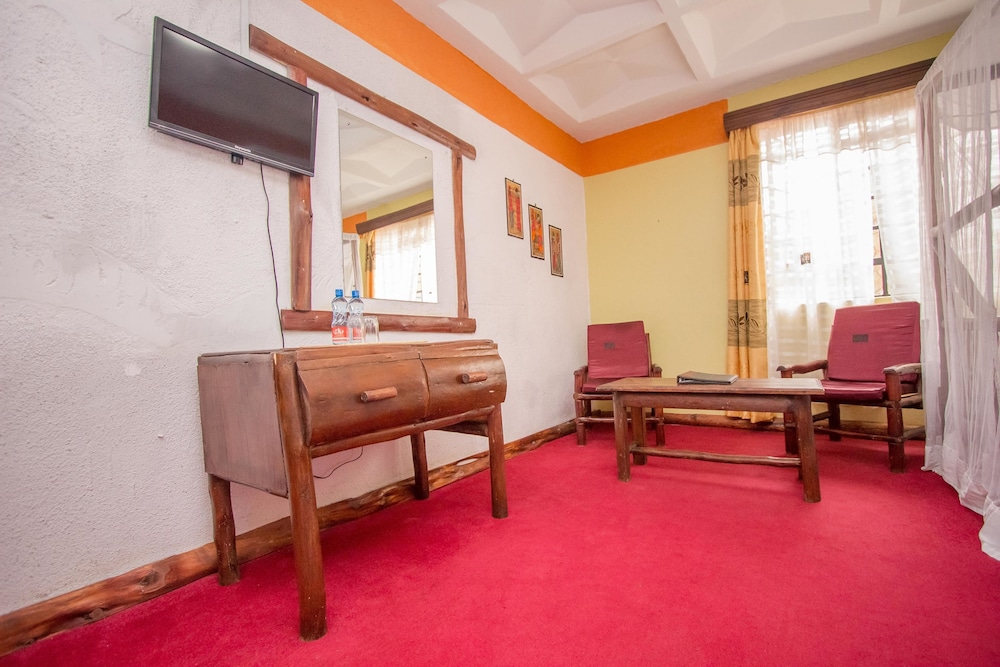 The Luke Hotel Cravers Thika 24/42