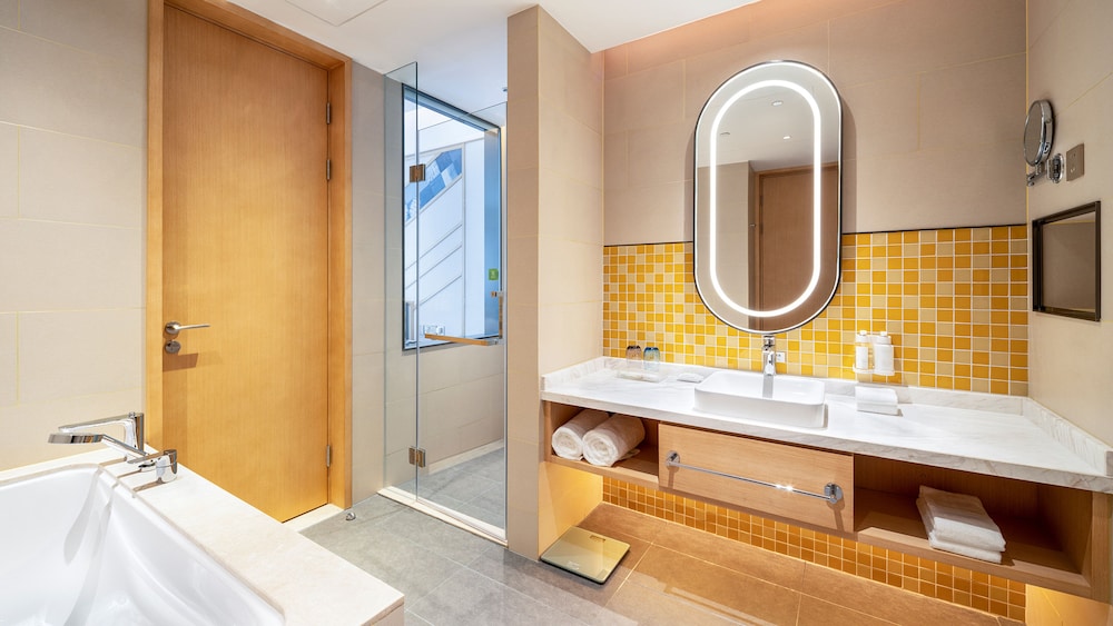 HOLIDAY INN Tongren Wanshan 48/48