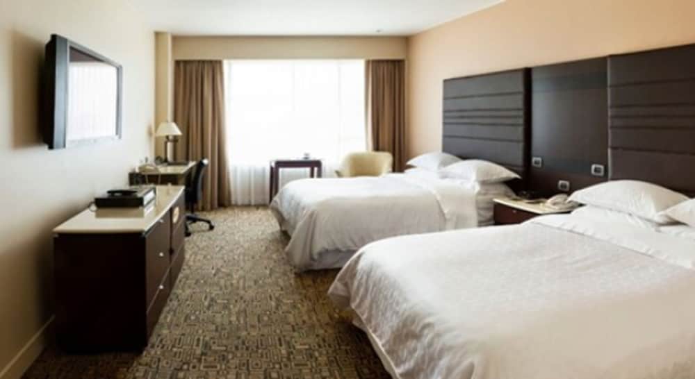 Sheraton Guayaquil Hotel 15/40