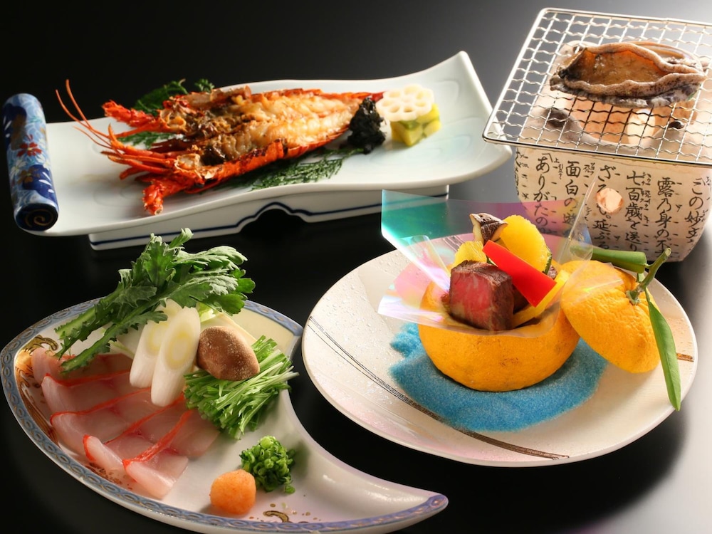 Kurofune Hotel 12/47