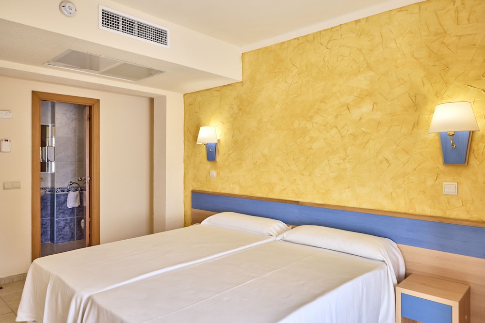 AHOI! Urban Beach Hotel 14/34