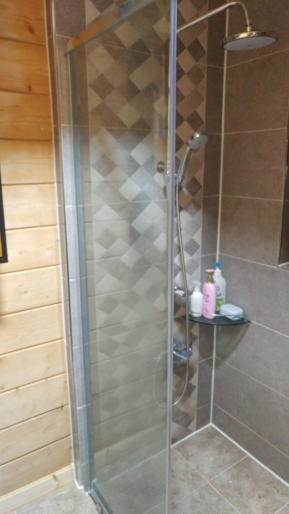 Daegwallyeong Solbawee Log-Housing Pension 8/22