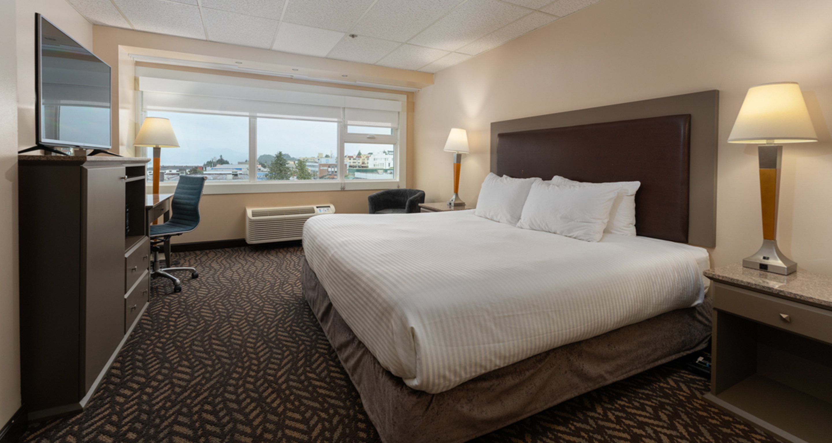 غرفة سوبيريور بسرير كينج