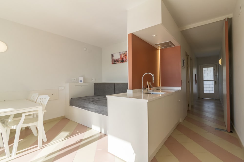 Sunway Amapola Apartments 10/73